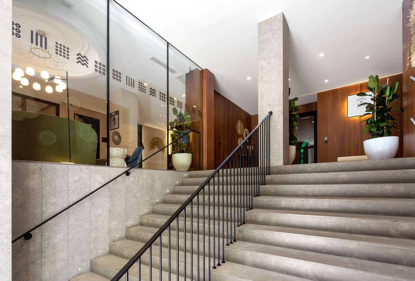 Atocha-Hotel-Madrid--Tapestry-Collection-by-Hilton-Lobby-12