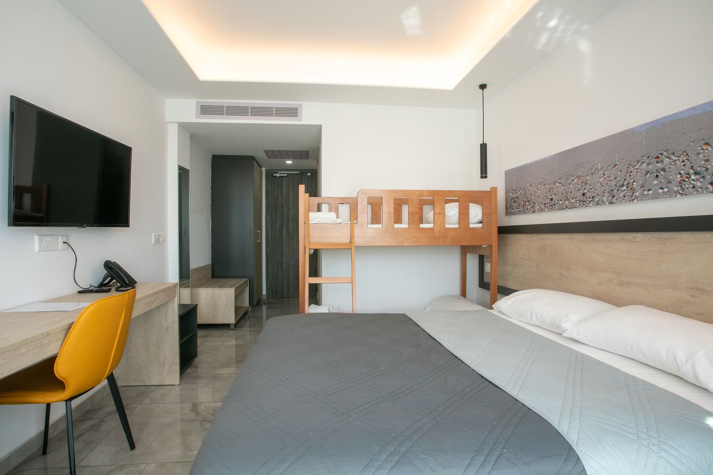 Papouis Protaras Hotel