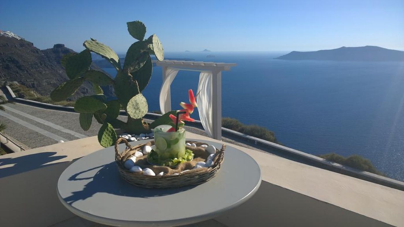 Pantheon Deluxe Villas