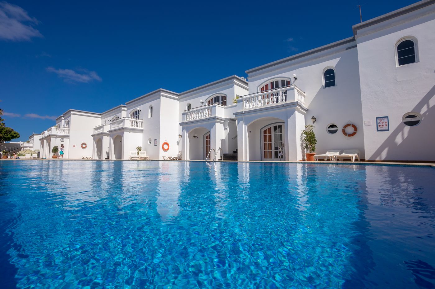 Corona-Mar-General-view-12