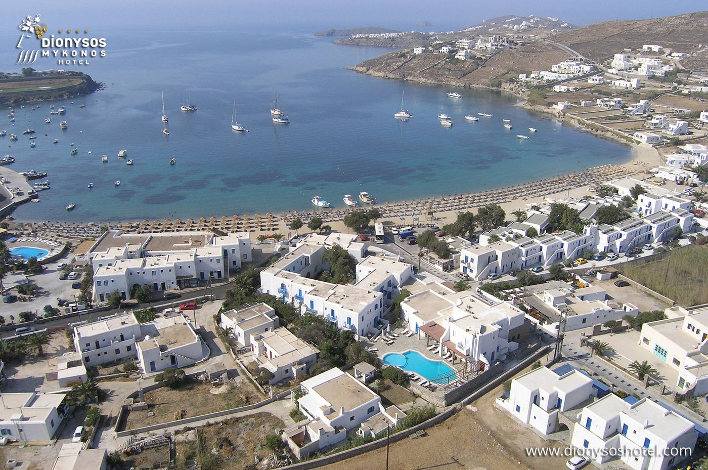 Dionysos-Luxury-Hotel-Mykonos-Beach-37