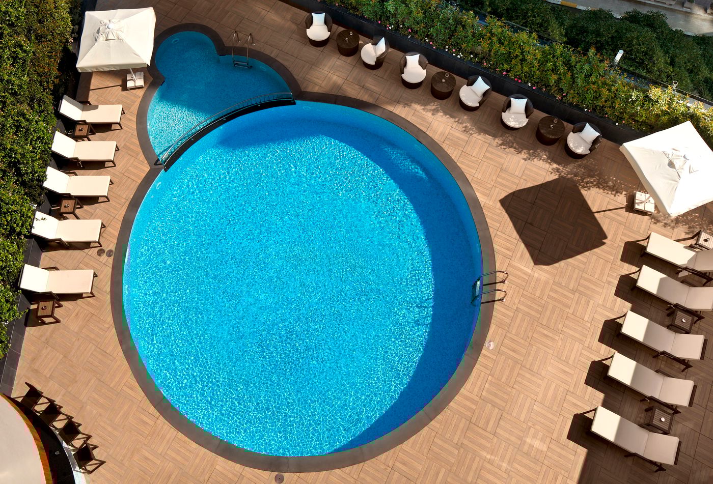 Surmeli-Hotel-Istanbul-Pool-30