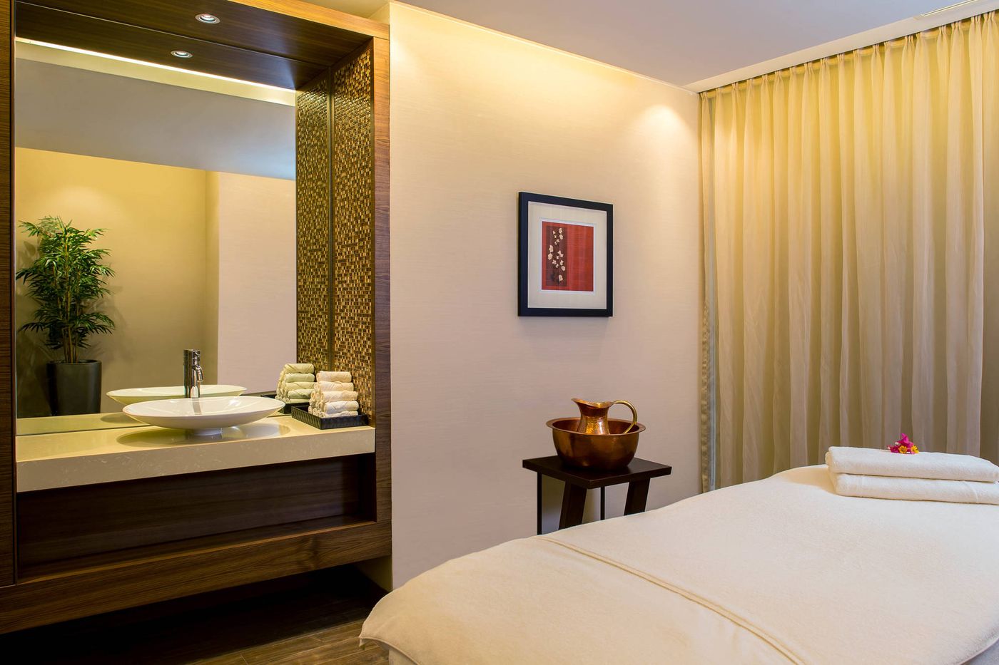 Jumeirah-Creekside-Sports-and-Entertainment-61