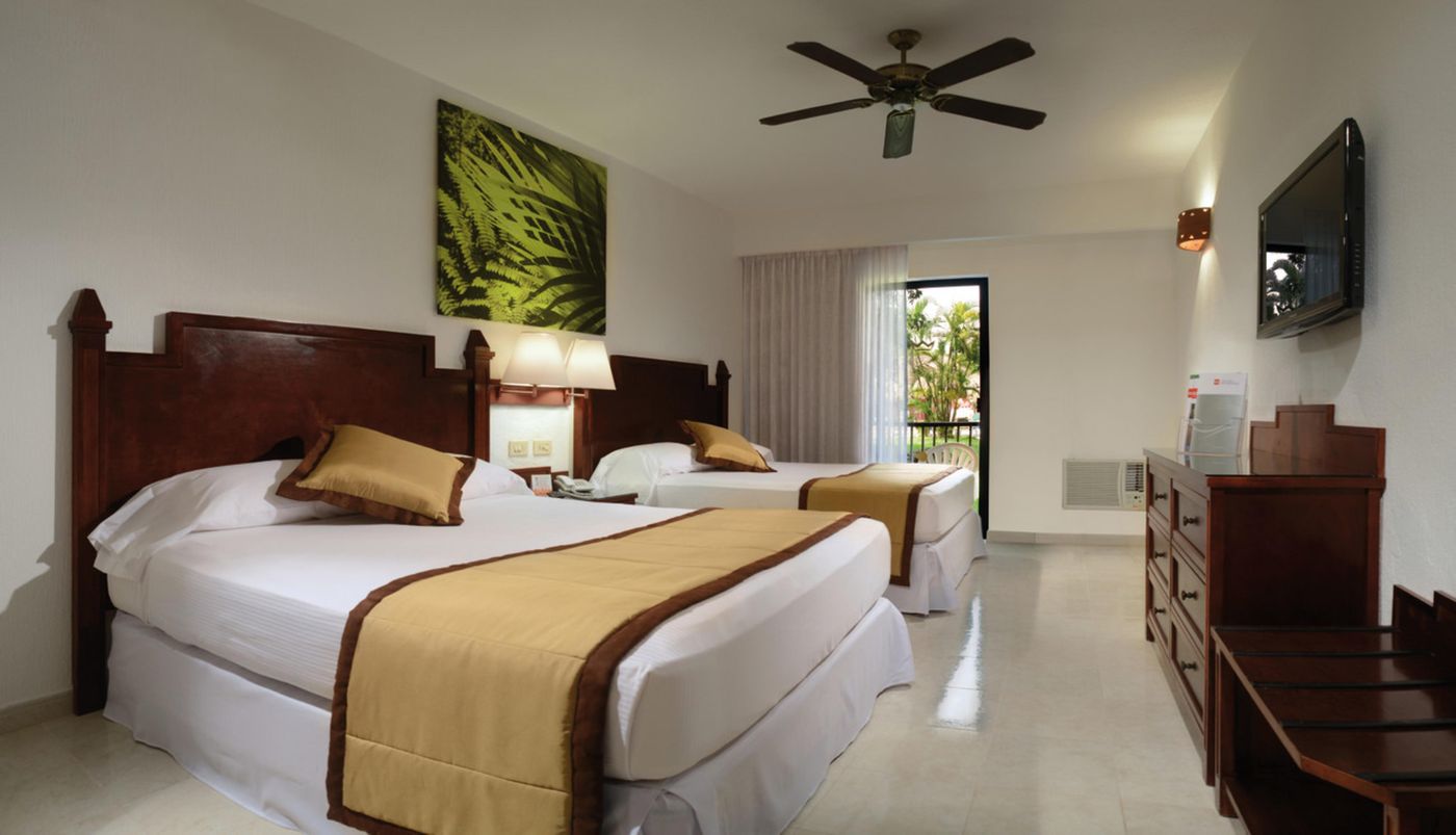 Riu-Lupita-All-Inclusive-Room-16