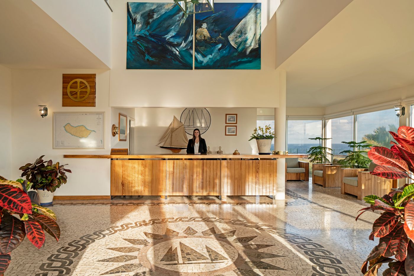 Albatroz-Beach---Yacht-Club-Lobby-28