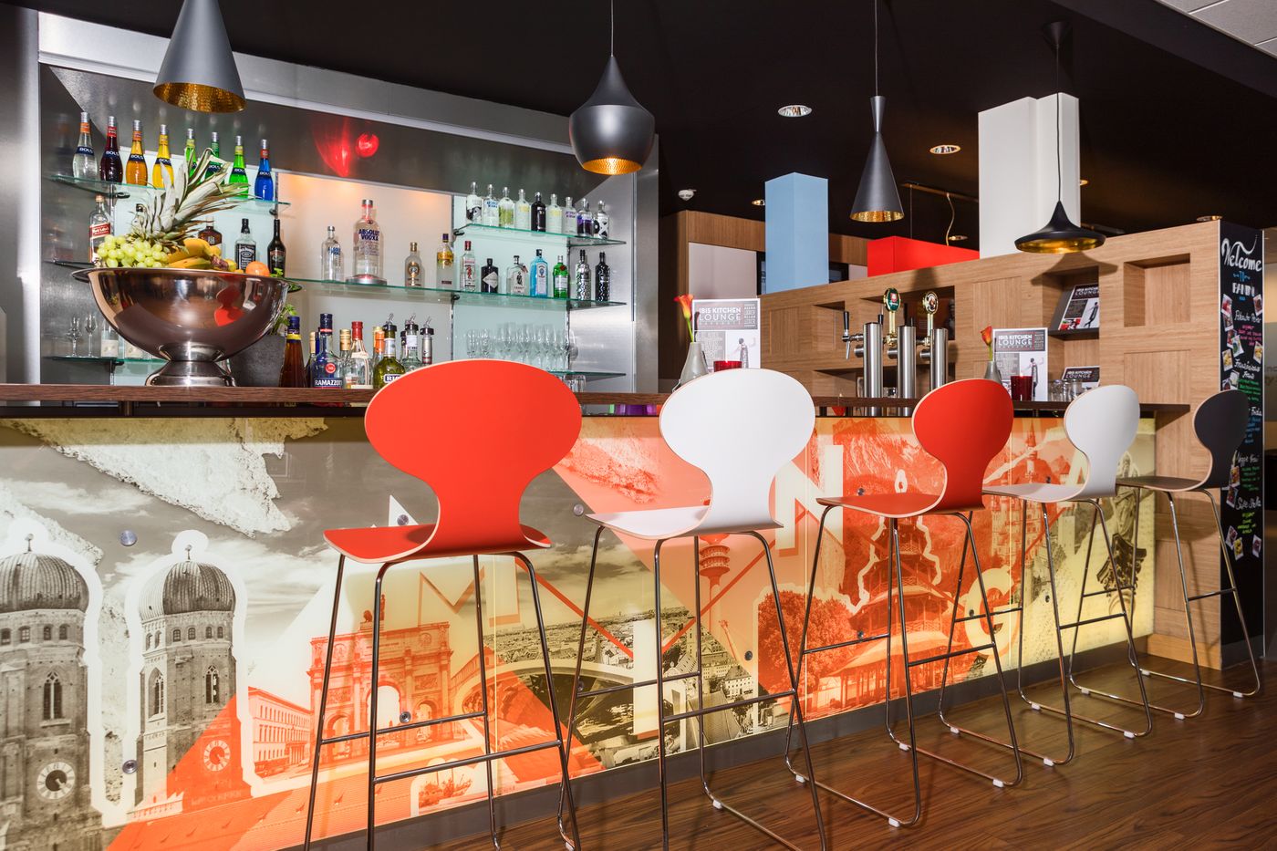 ibis-Muenchen-City-Sued-Bar-16