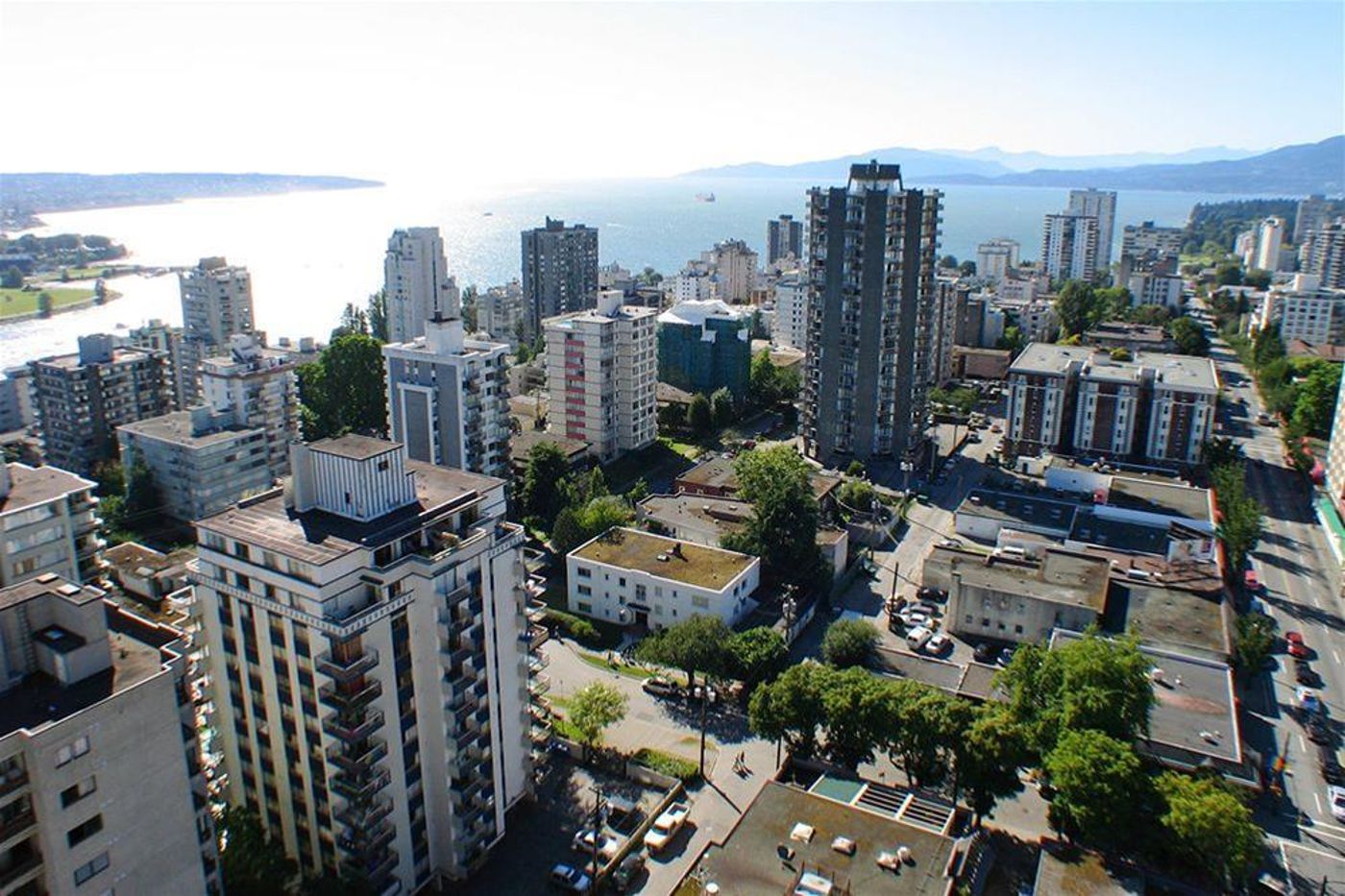 Sandman-Suites-Davie-General-view-4