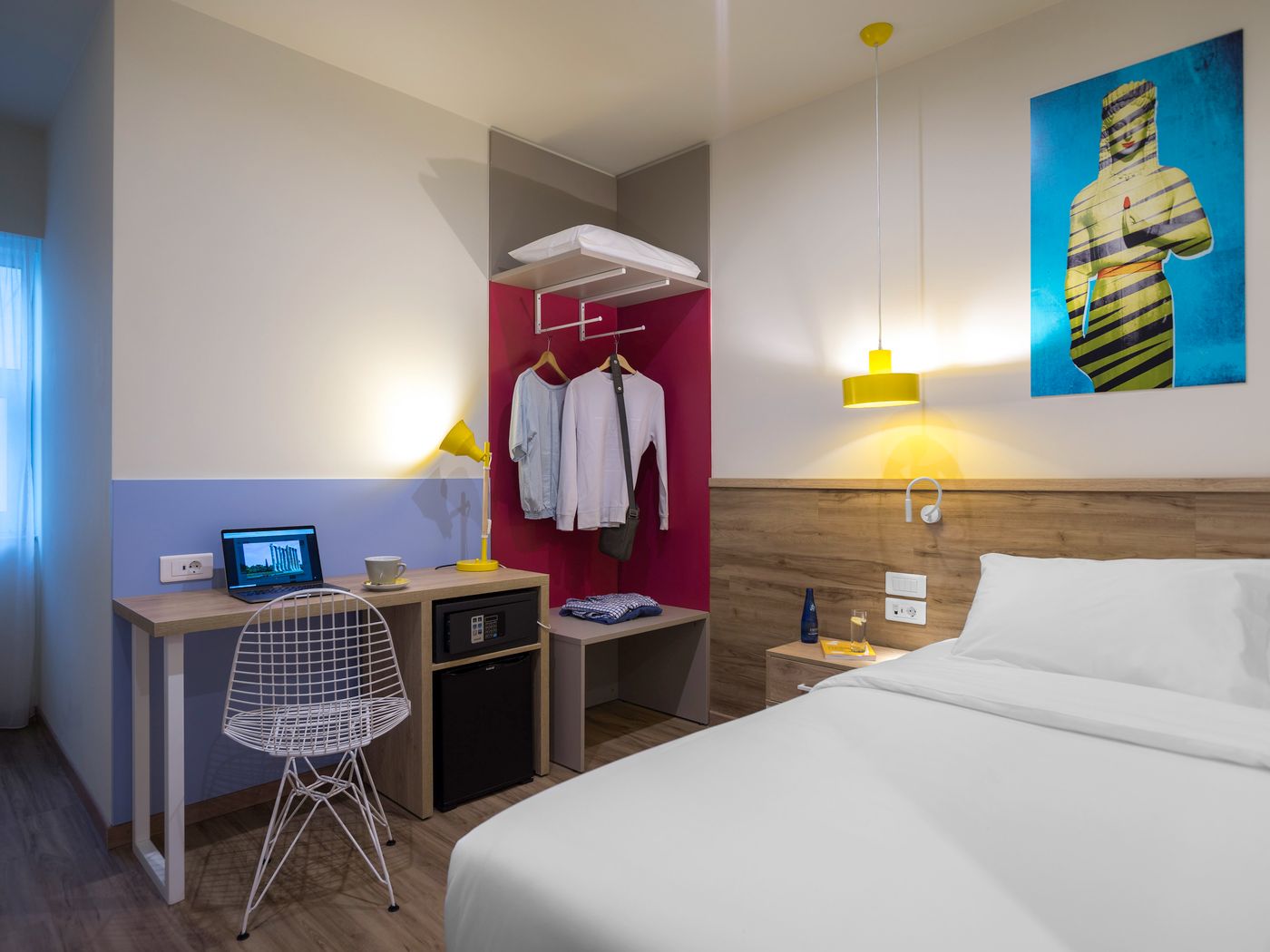 Ibis-Styles-Athens-Routes-Room-20