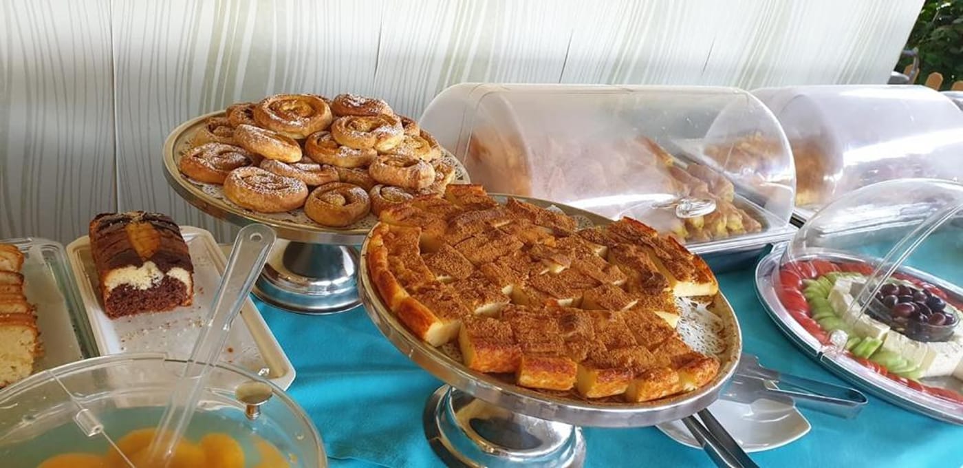 Eleana-Hotel-Lobby-44