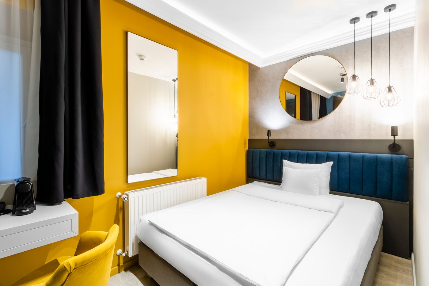 Alta-Moda-Fashion-Hotel-Room-11