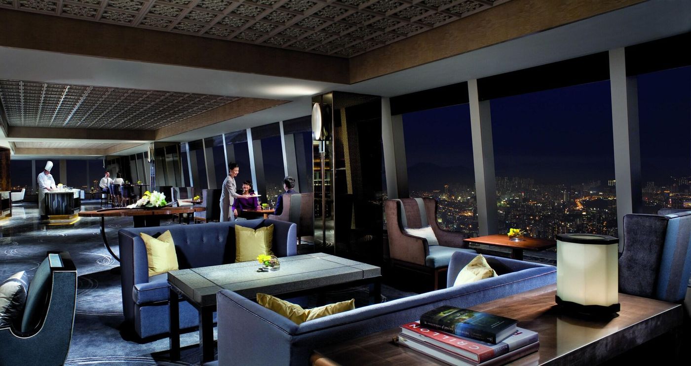 The-Ritz-Carlton--Hong-Kong-Room-19
