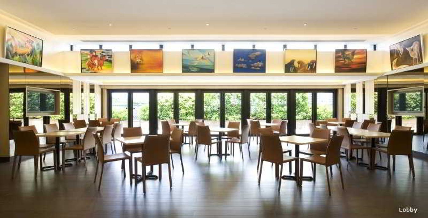 Noah-s-Ark-Resort-Lobby-8