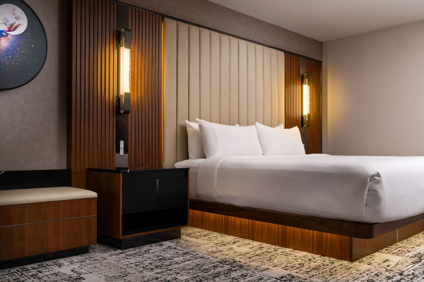 MGM-Grand-Hotel---Casino-Room-48