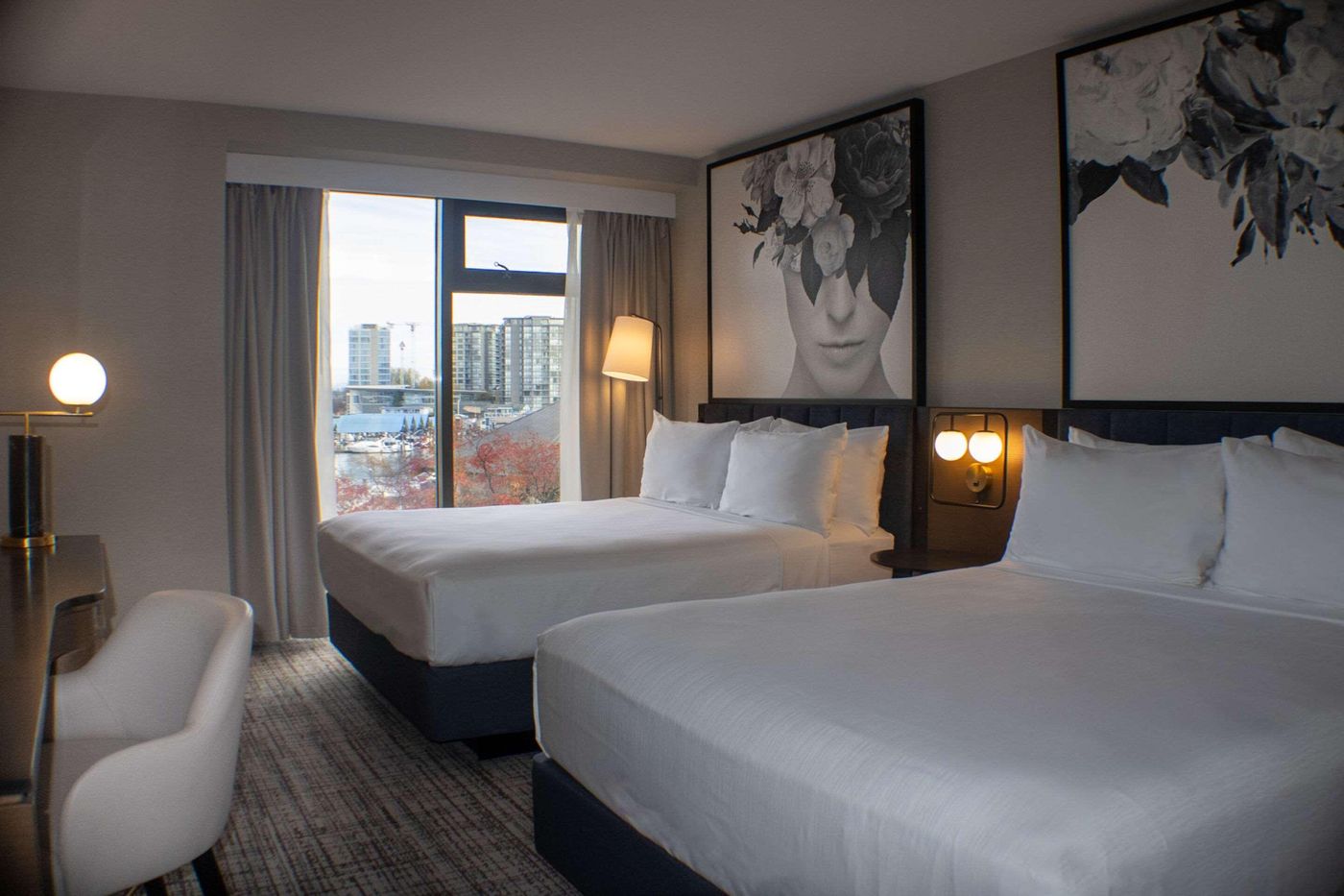 Radisson-Blu-Vancouver-Airport-Room-22