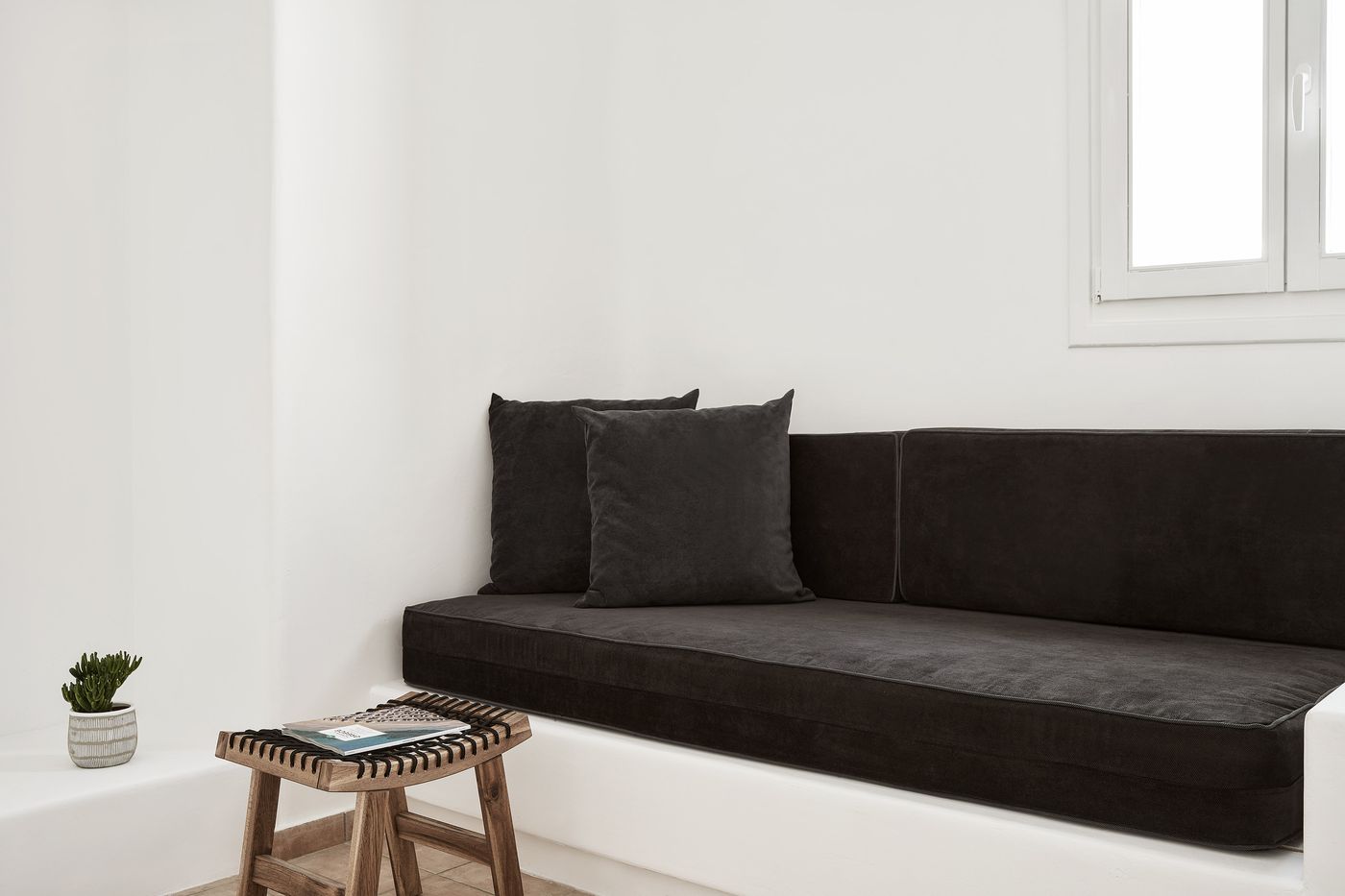 Mr---Mrs-White-Mykonos-Room-49