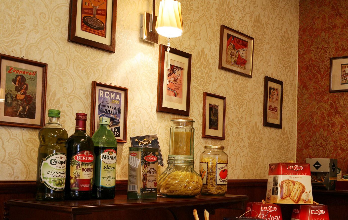 Gold-Hotel-Budapest-Restaurant-12