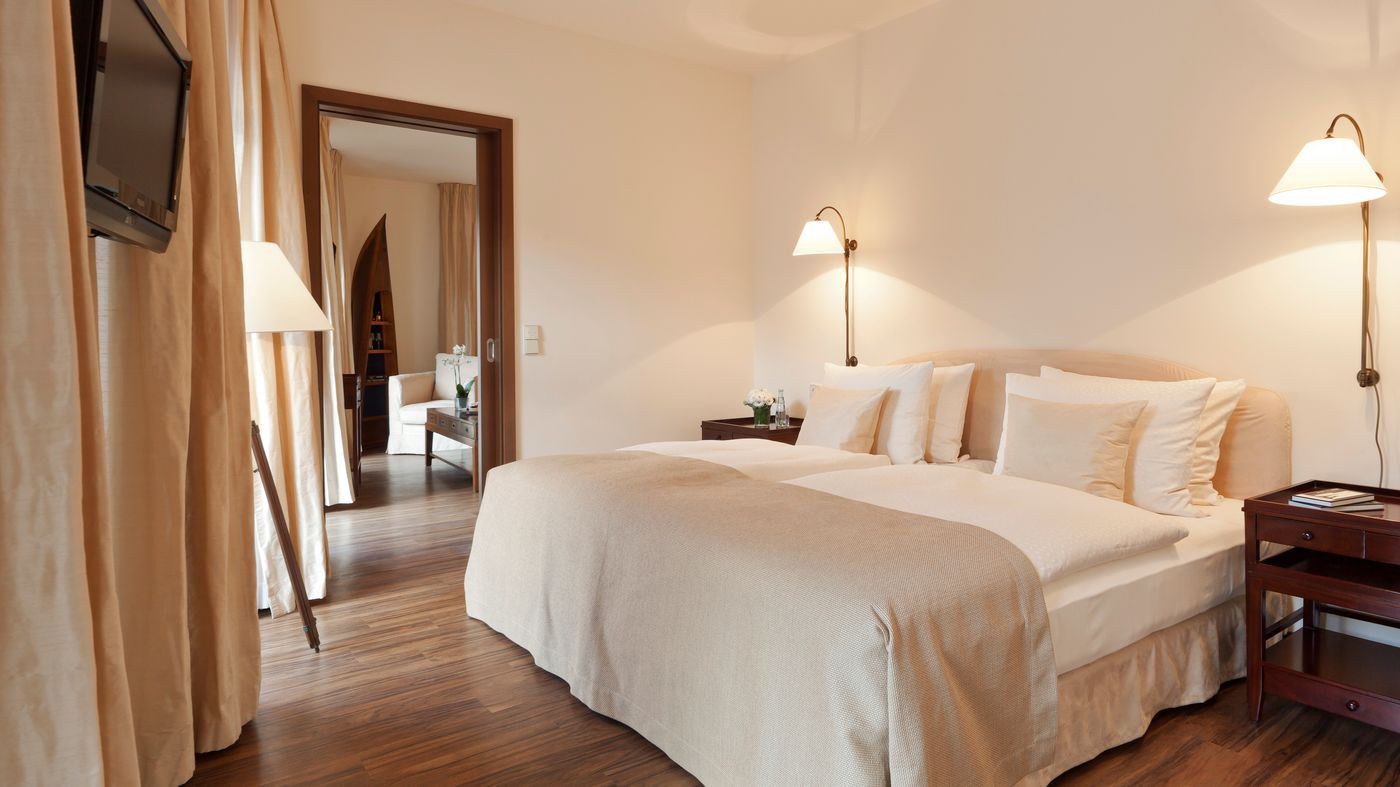 Abion-Villa-Suites-Room-9