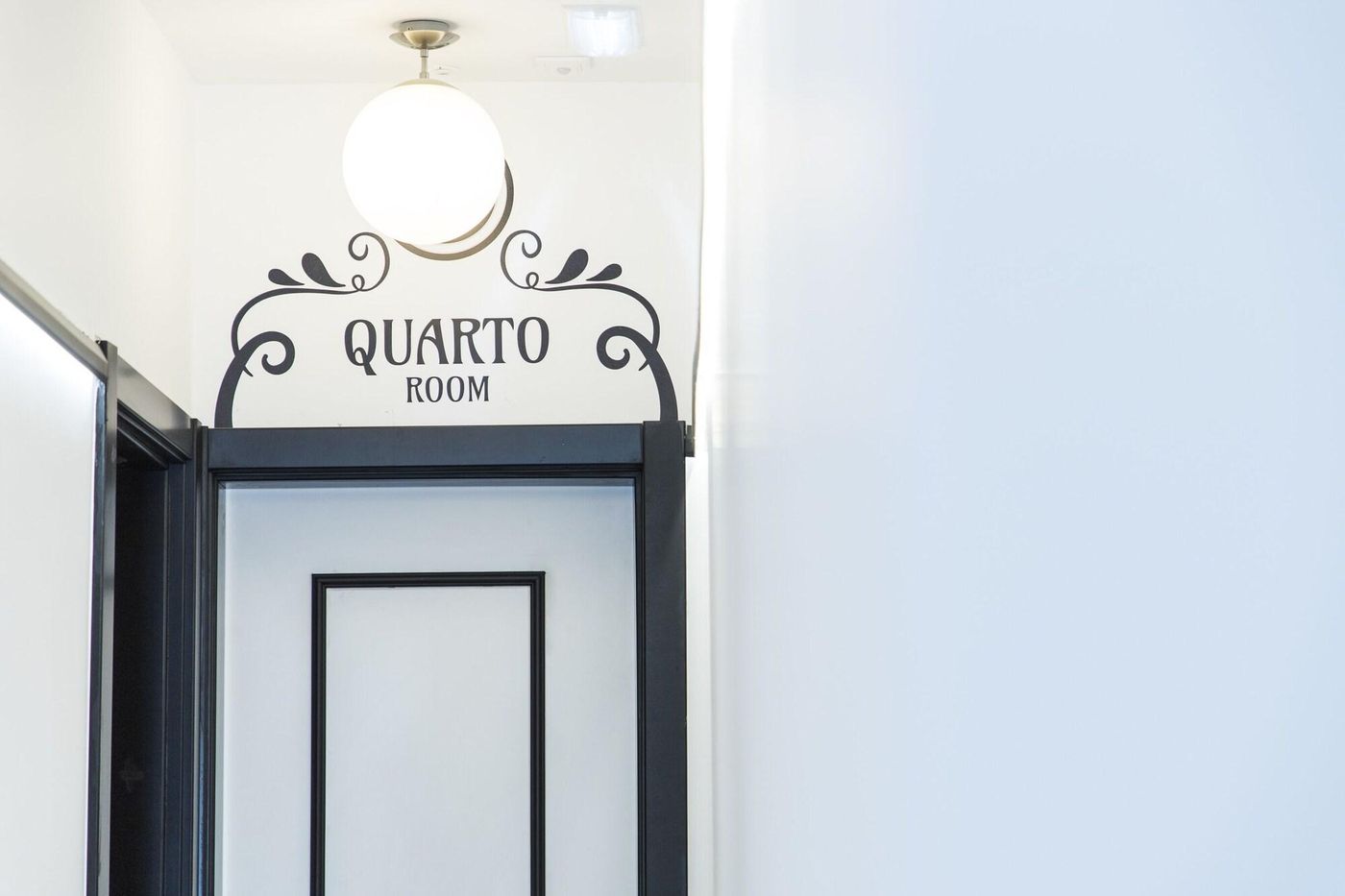 The Twenties 20-Portugal-Lisboa-Lobby-7