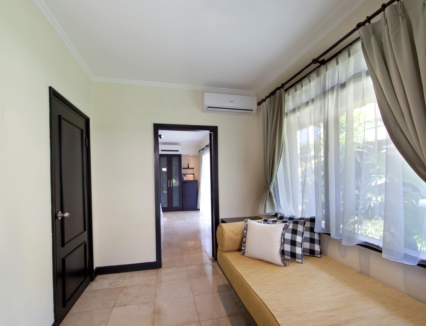 Legian Beach Hotel-Indonesia-LEGIAN KUTA-Room-4