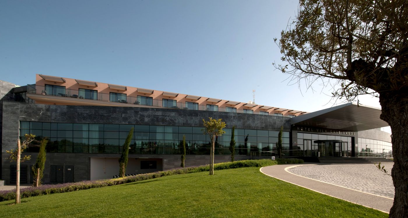 Vila-Gale-Lagos-General-view-8