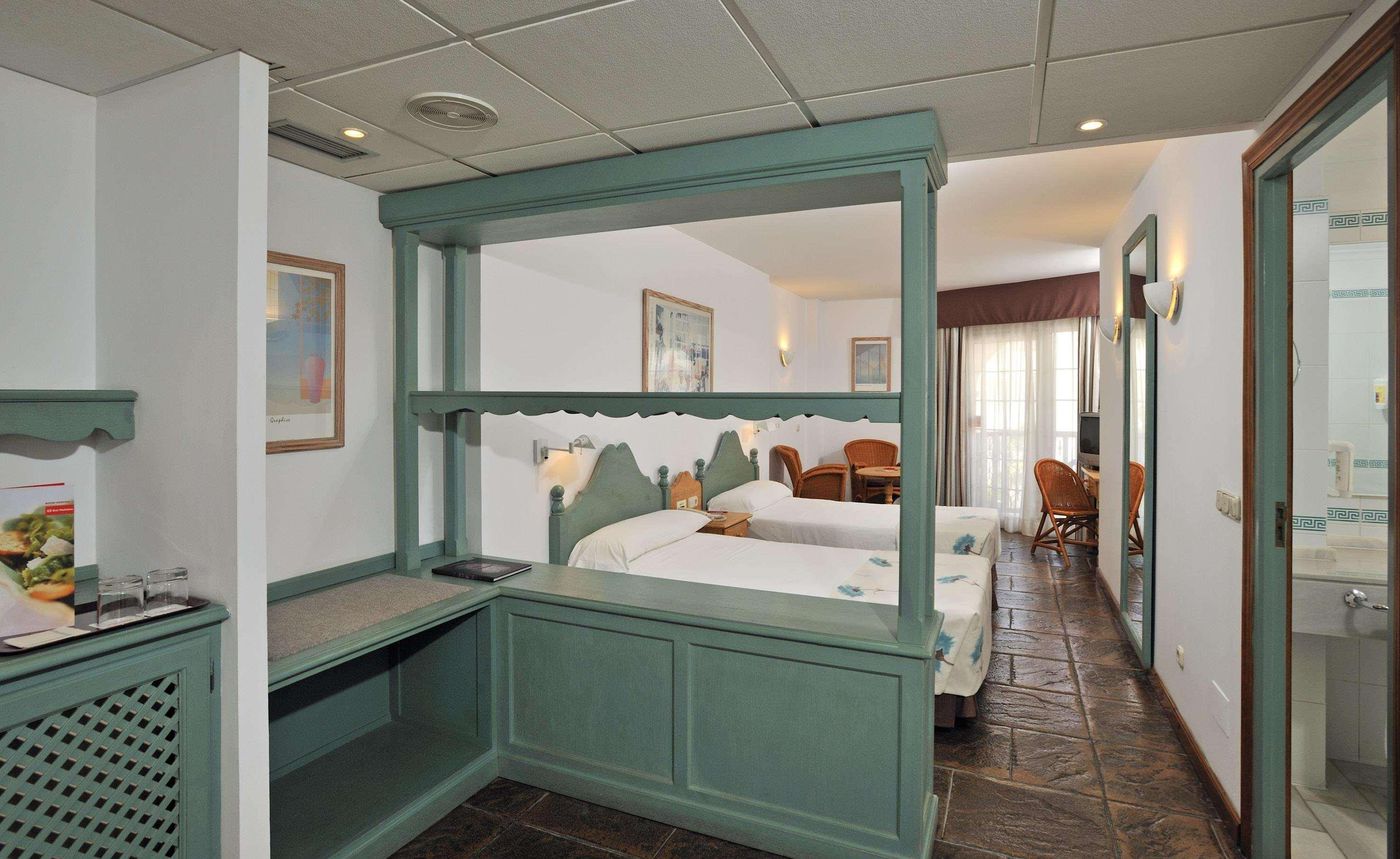 Sol-Los-Fenicios-Room-23