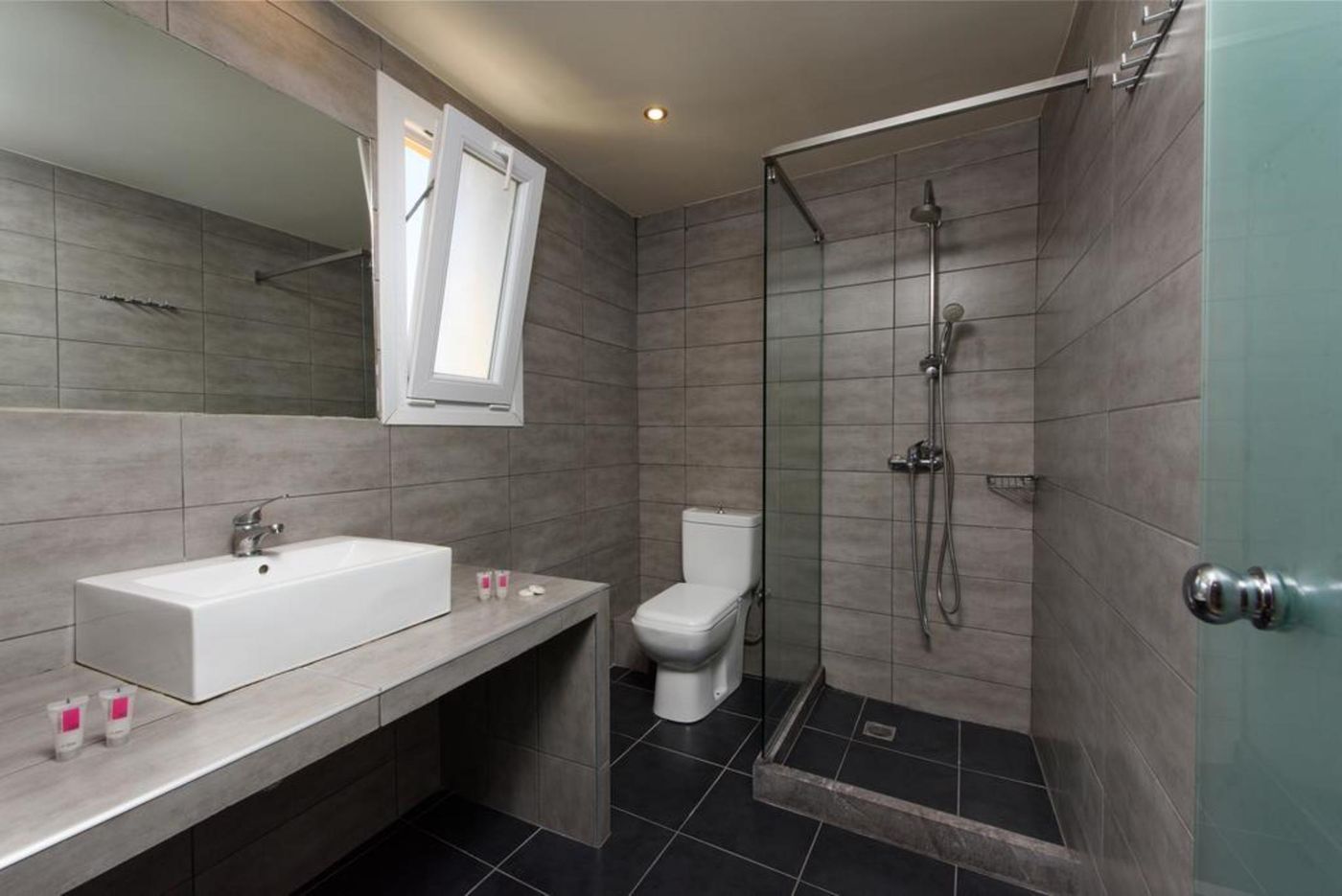 Olympion-Village-Room-30