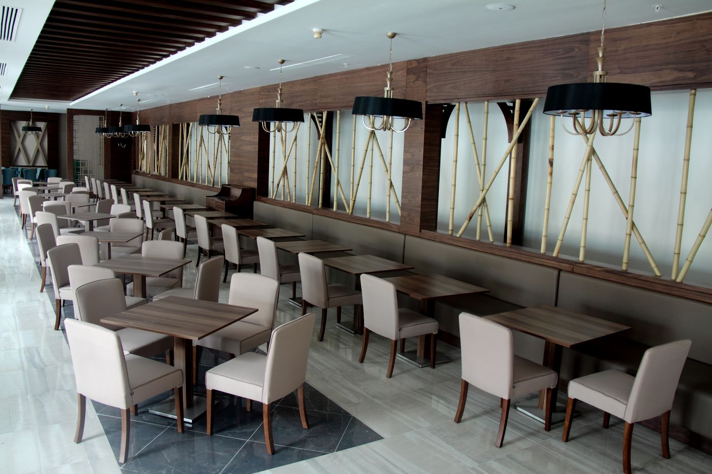 Selectum-Family-Resort-Restaurant-41