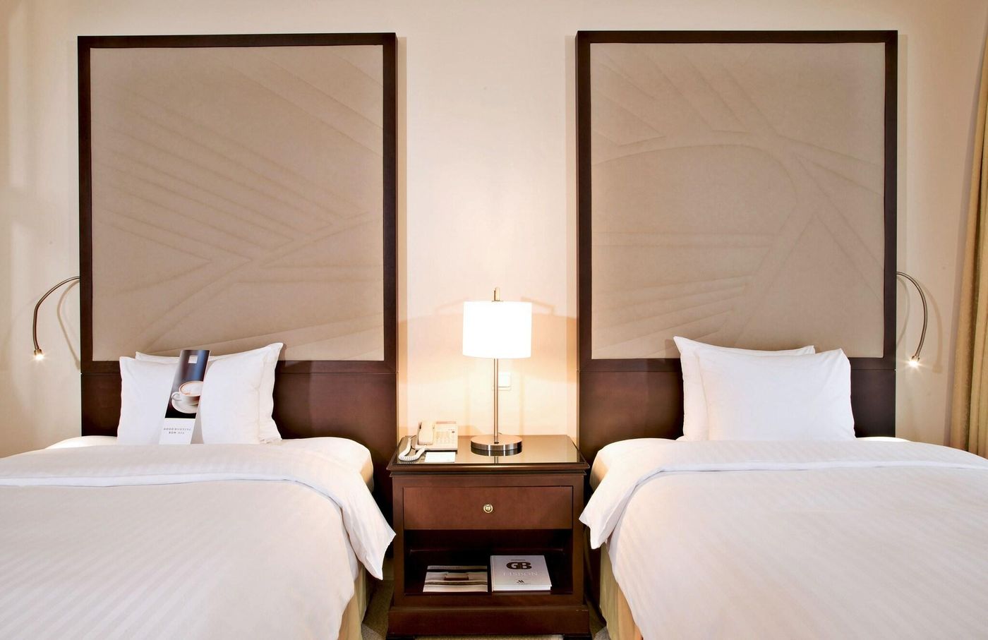 Marriott-Hotel-Lisbon-Room-38