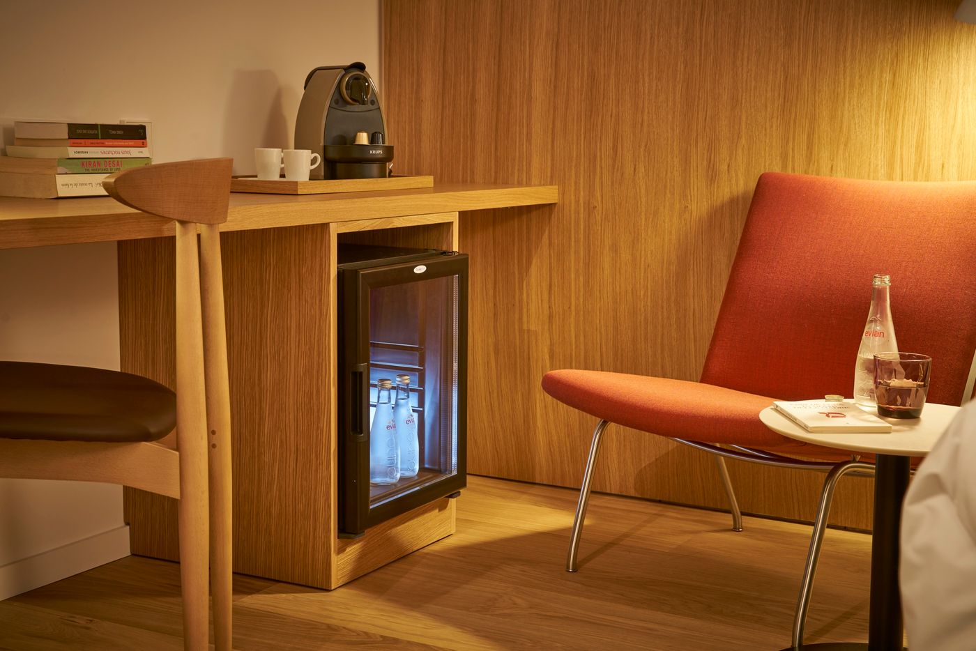 9hotel-Republique-Room-7