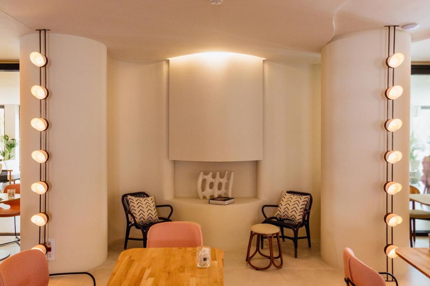 El-Hotel-Pacha-Lobby-36