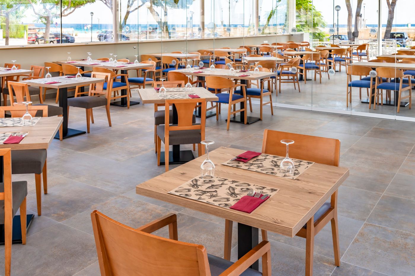 4R-Meridia-Mar-Restaurant-40