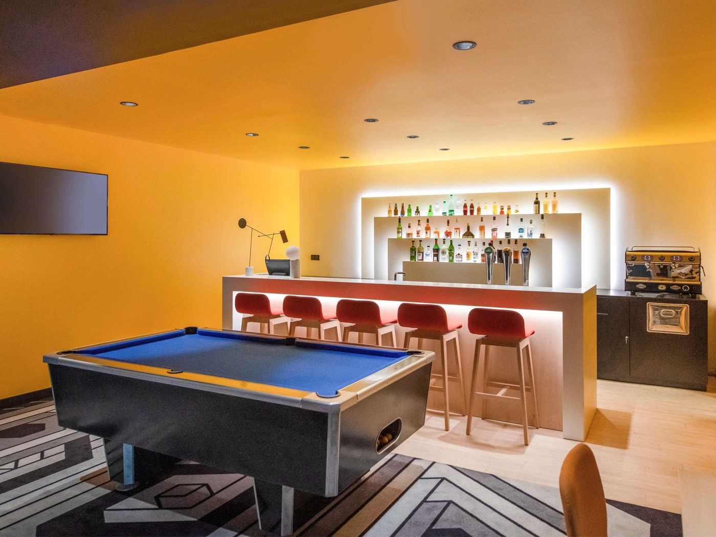 ibis Styles Avignon Sud-France-AVIGNON-General view-8