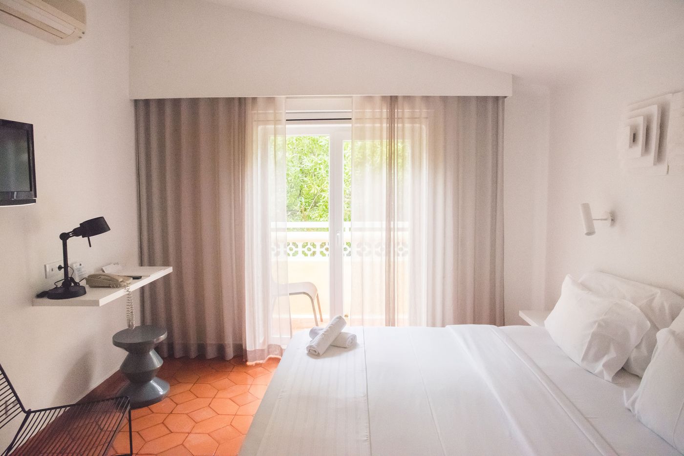 Costa-d-Oiro-Ambiance-Village-Room-34