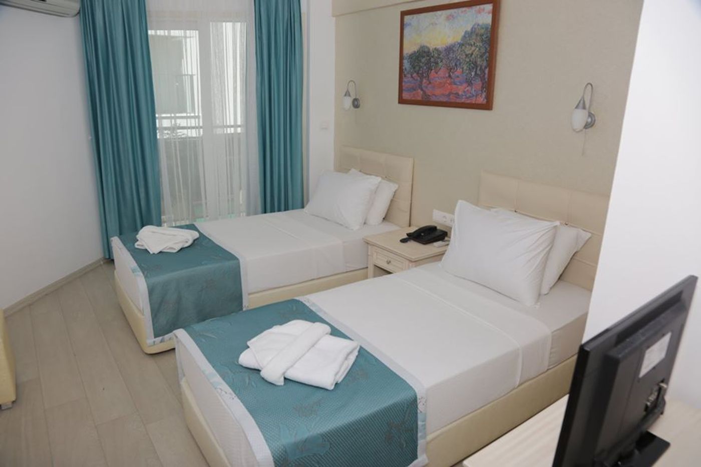 Geo-Beach-Hotel-Room-14