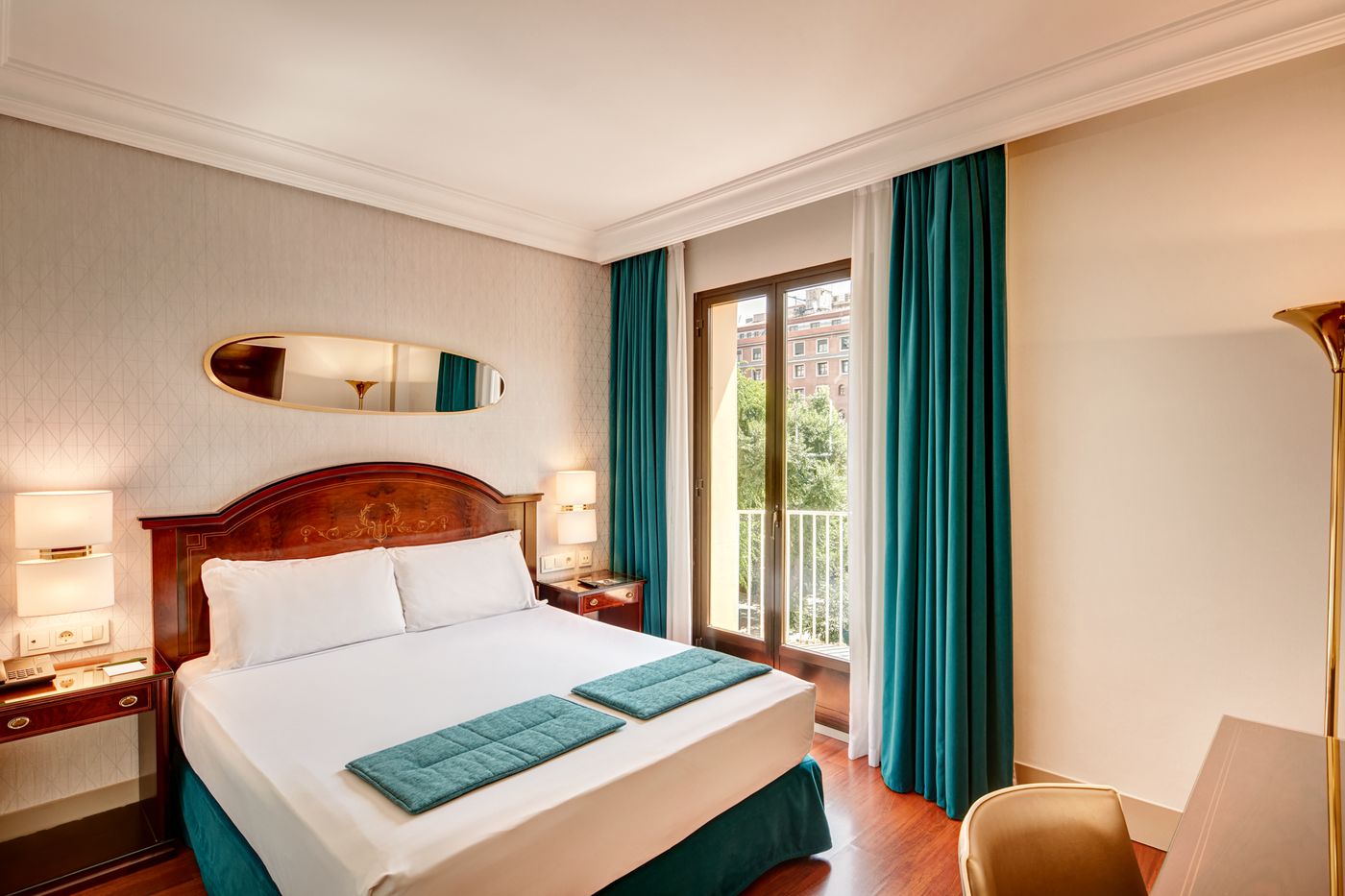 Sercotel-Gran-Hotel-Conde-Duque-Room-16