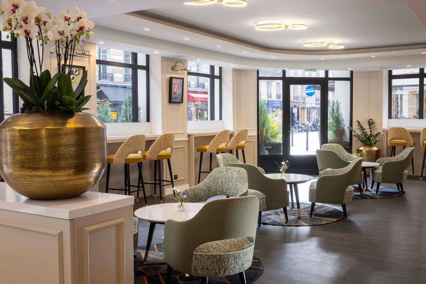 Park-Lane-Paris-Lobby-4