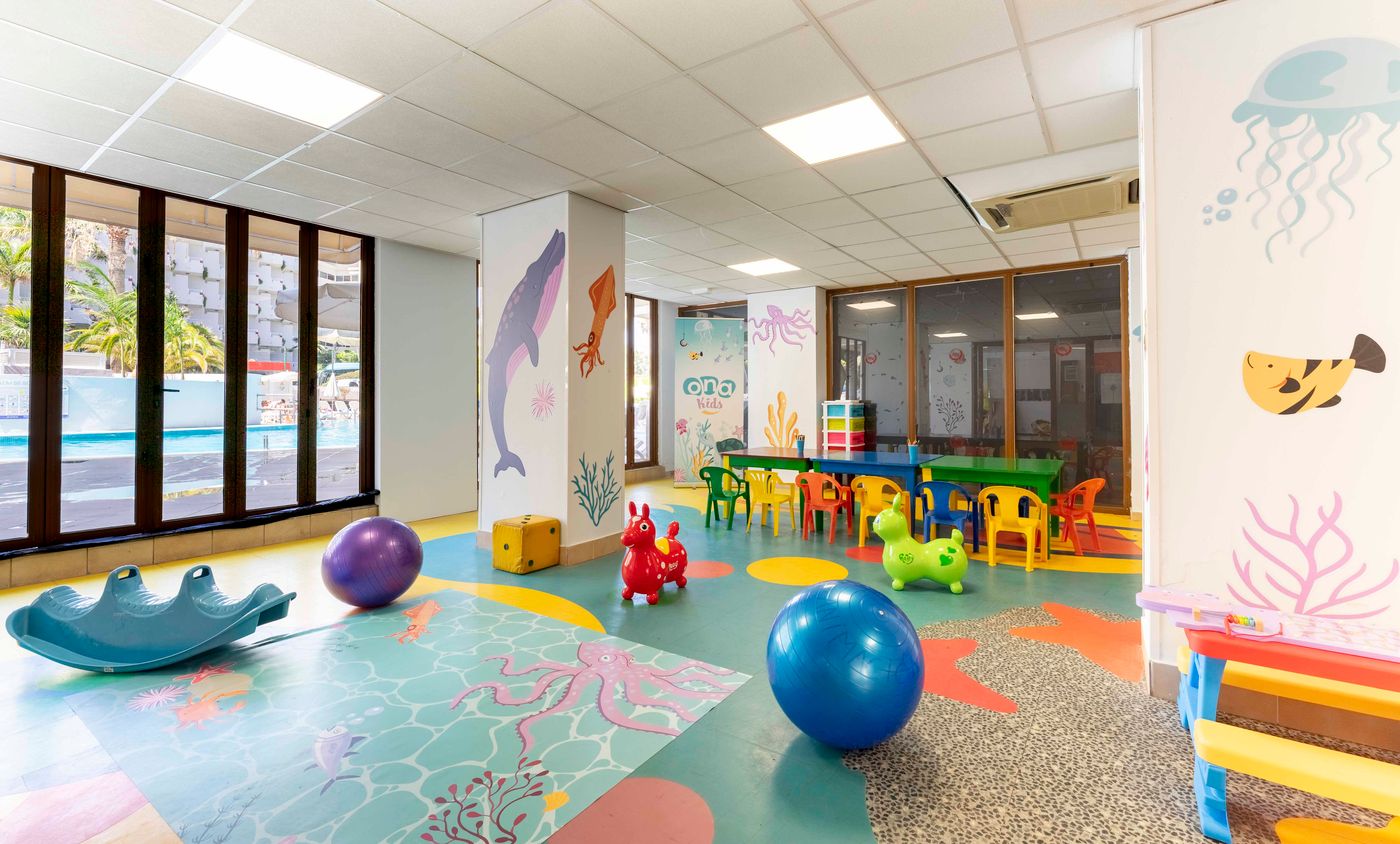 ONA-Palm-Beach-General-view-74