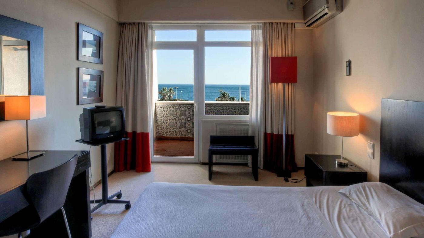 Carcavelos Beach Hotel-Portugal-CARCAVELOS-Room-9