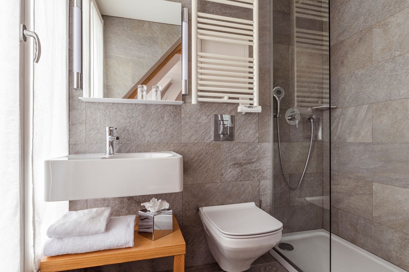 9hotel-Republique-Room-35