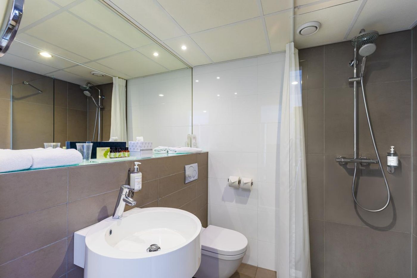 Postillion Hotel Utrecht Bunnik-Netherlands-Bunnik,-General view-6