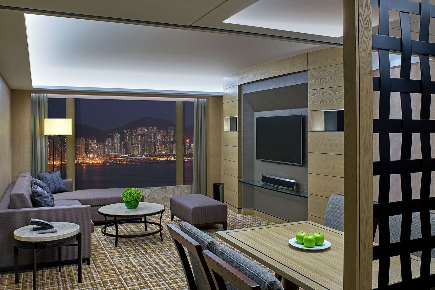 New-World-Millennium-Hong-Kong-Hotel-Room-12
