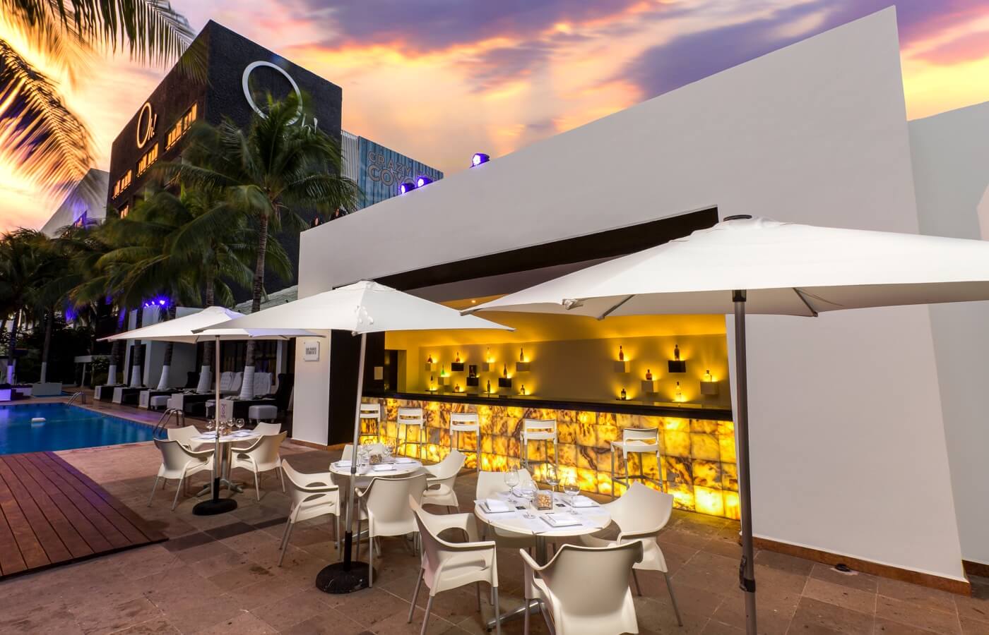 Oh! The Urban Oasis - Adults Only