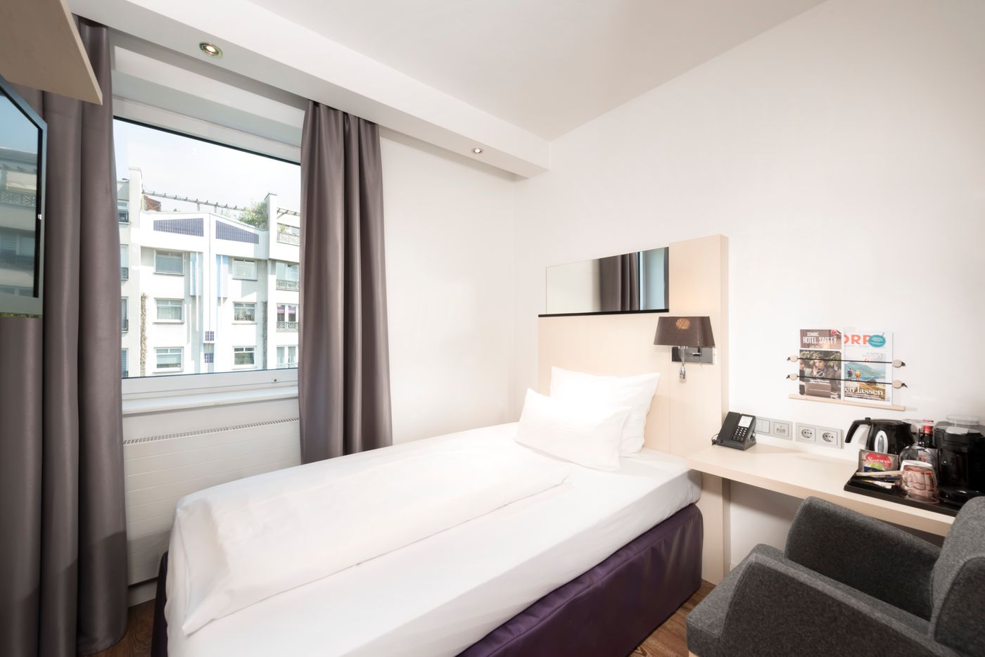 Scandic-Berlin-Kurfurstendamm-Room-35