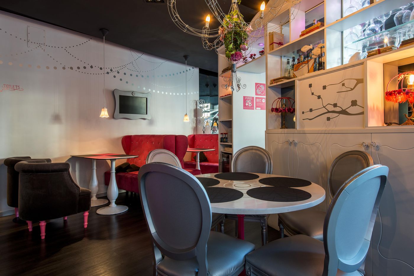 Room-Mate-Alicia-Restaurant-11