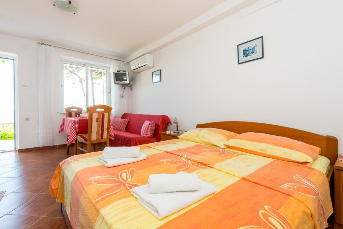 Guesthouse-Home-Sweet-Home-Room-18