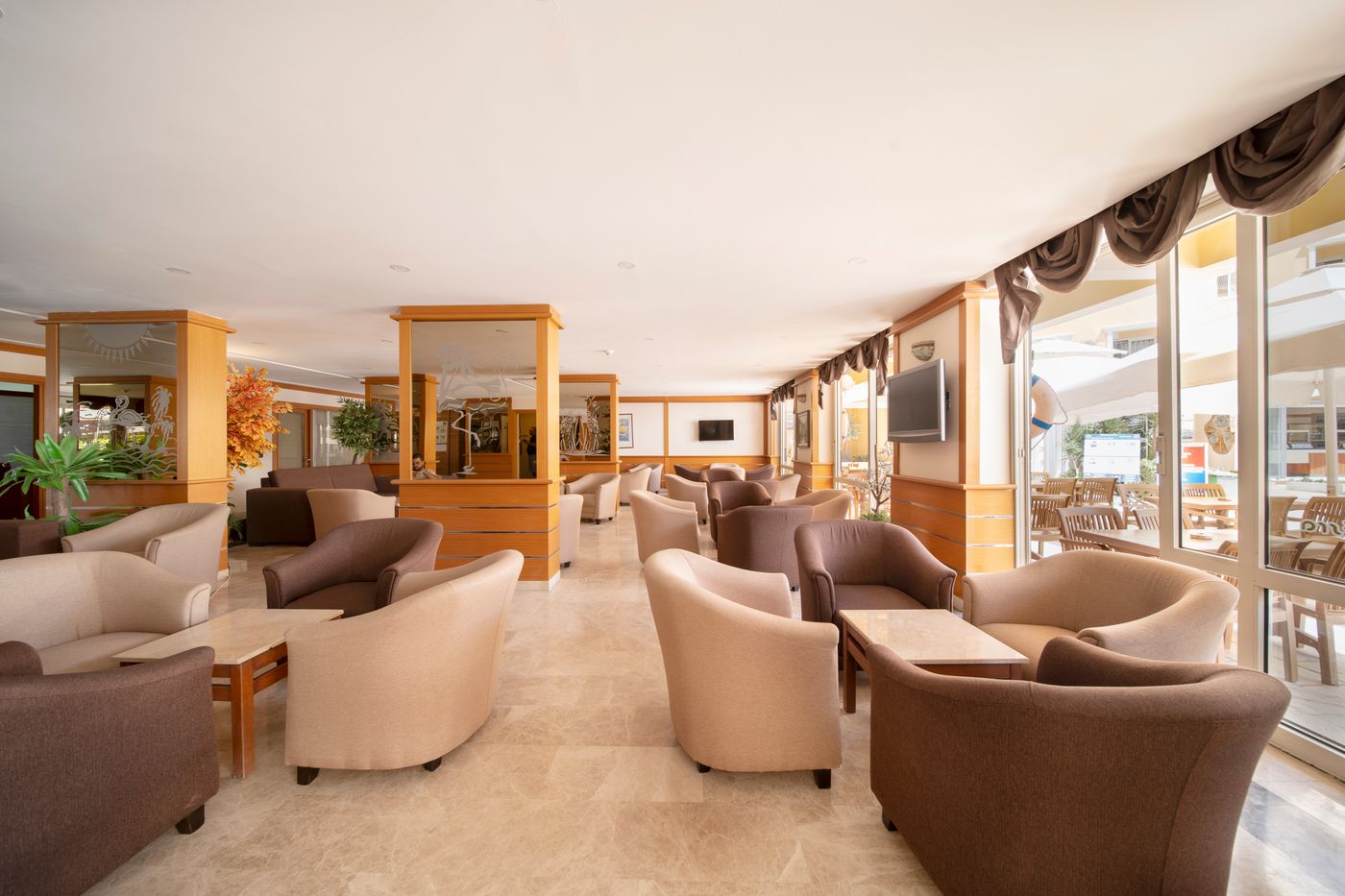 Esra Family Suites