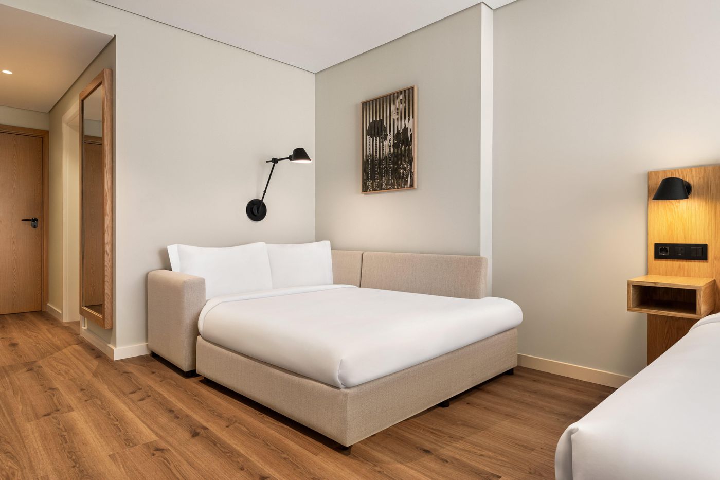 Holiday-Inn-Beja-Room-18