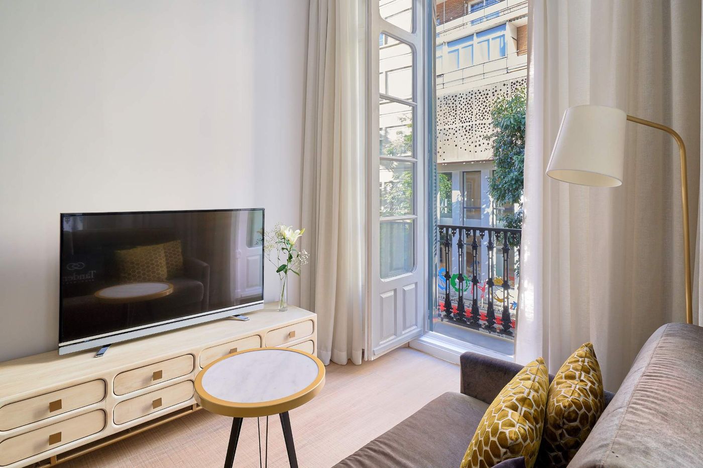 Tandem-Soho-Suites-Room-32