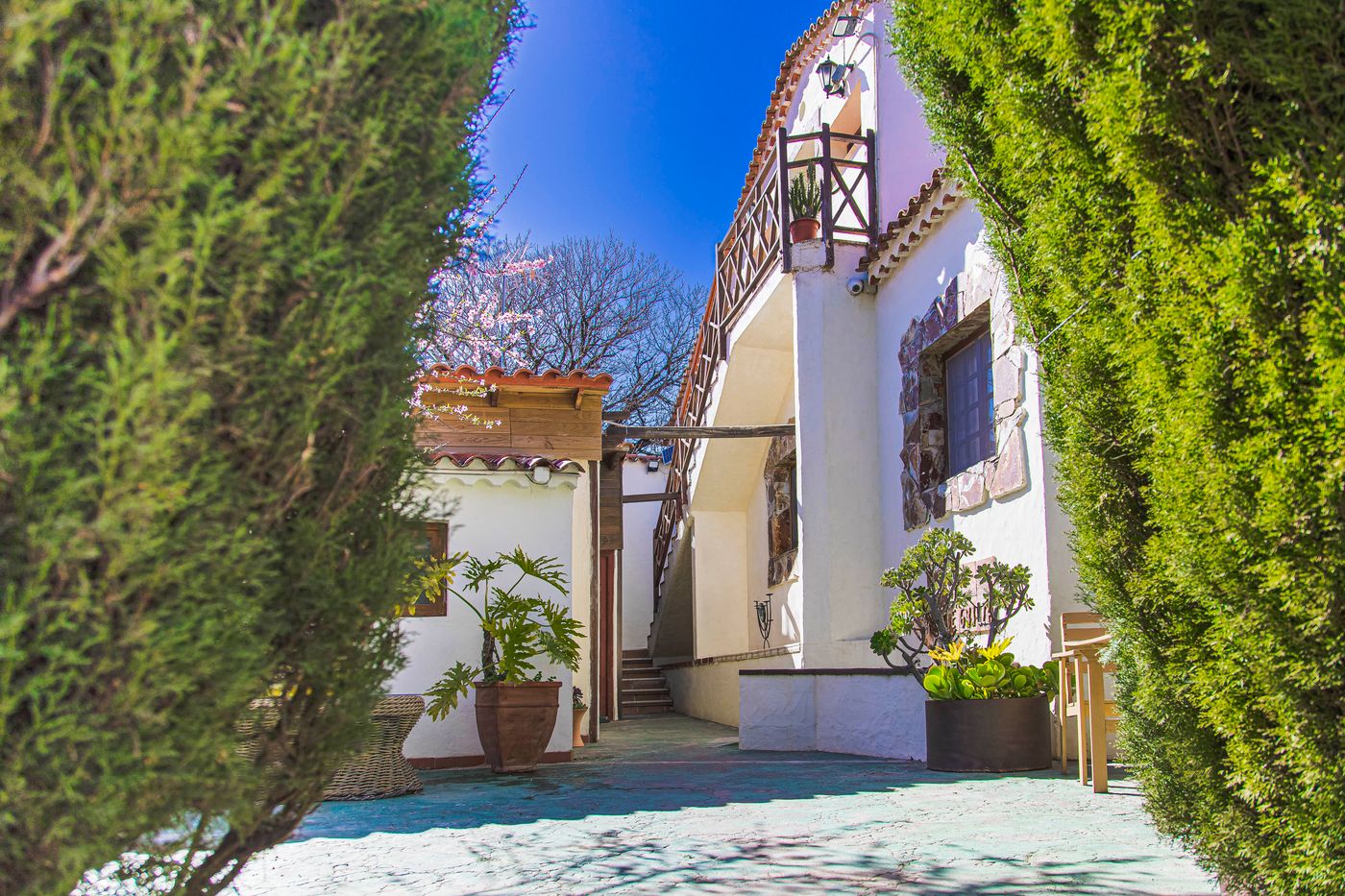 El-Refugio-Terrace-5