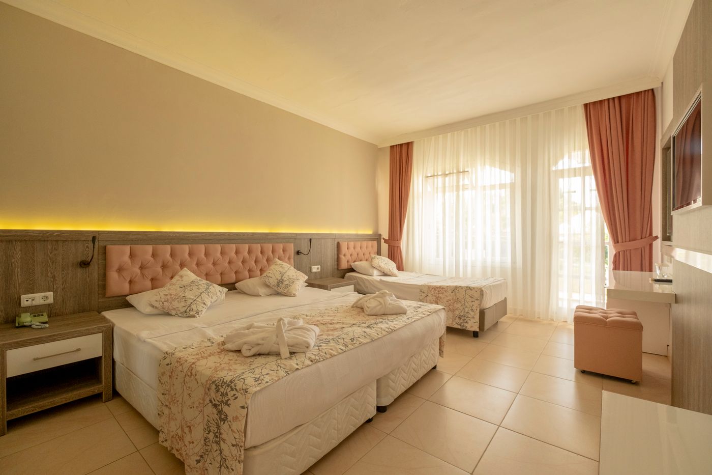 Marvida Family Lykia Botanika Beach